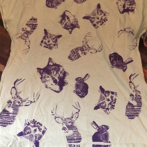 Wolf, owl and deer t-shirt - Picture 1 of 3